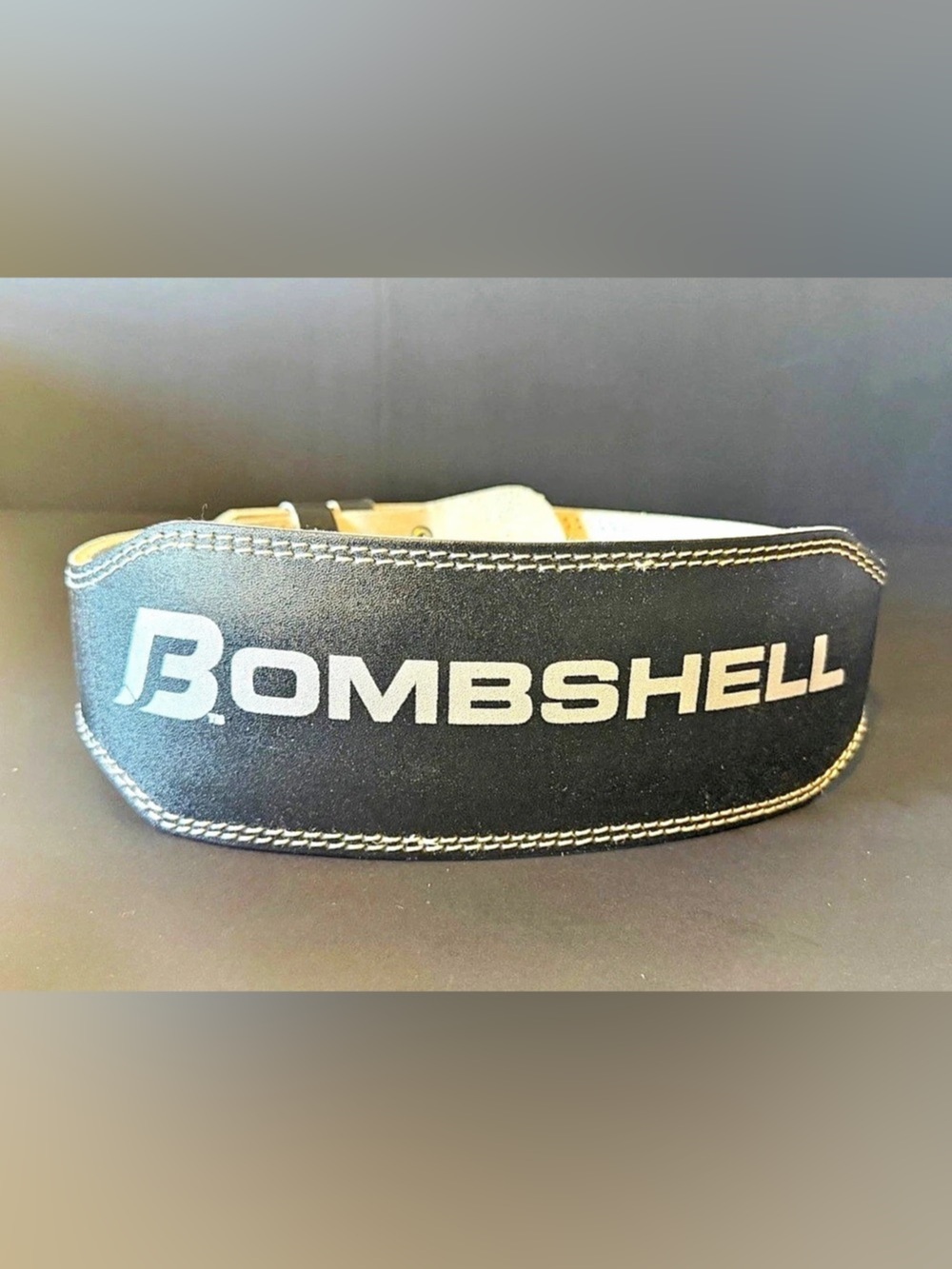BOMBSHELL Weightlifting Belt Black & White (Medium)